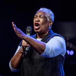 Meet your Posher, Arlene